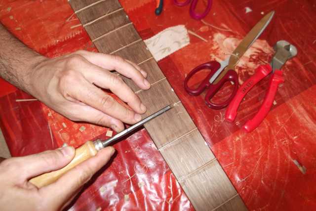 Le liuterie, ce ne sono anche a Bari: �E occhio ai guastamestieri�